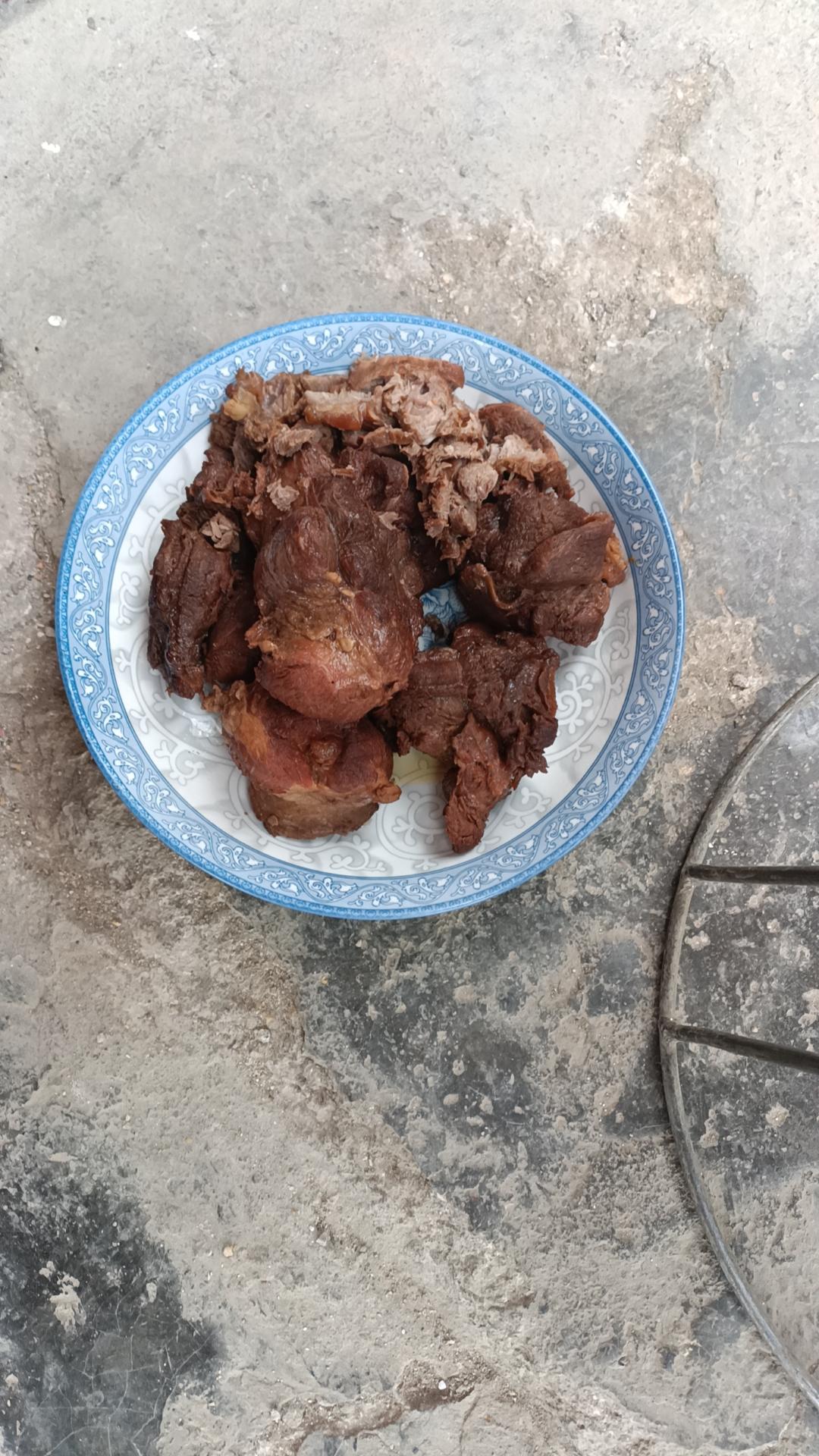 卤牛肉
