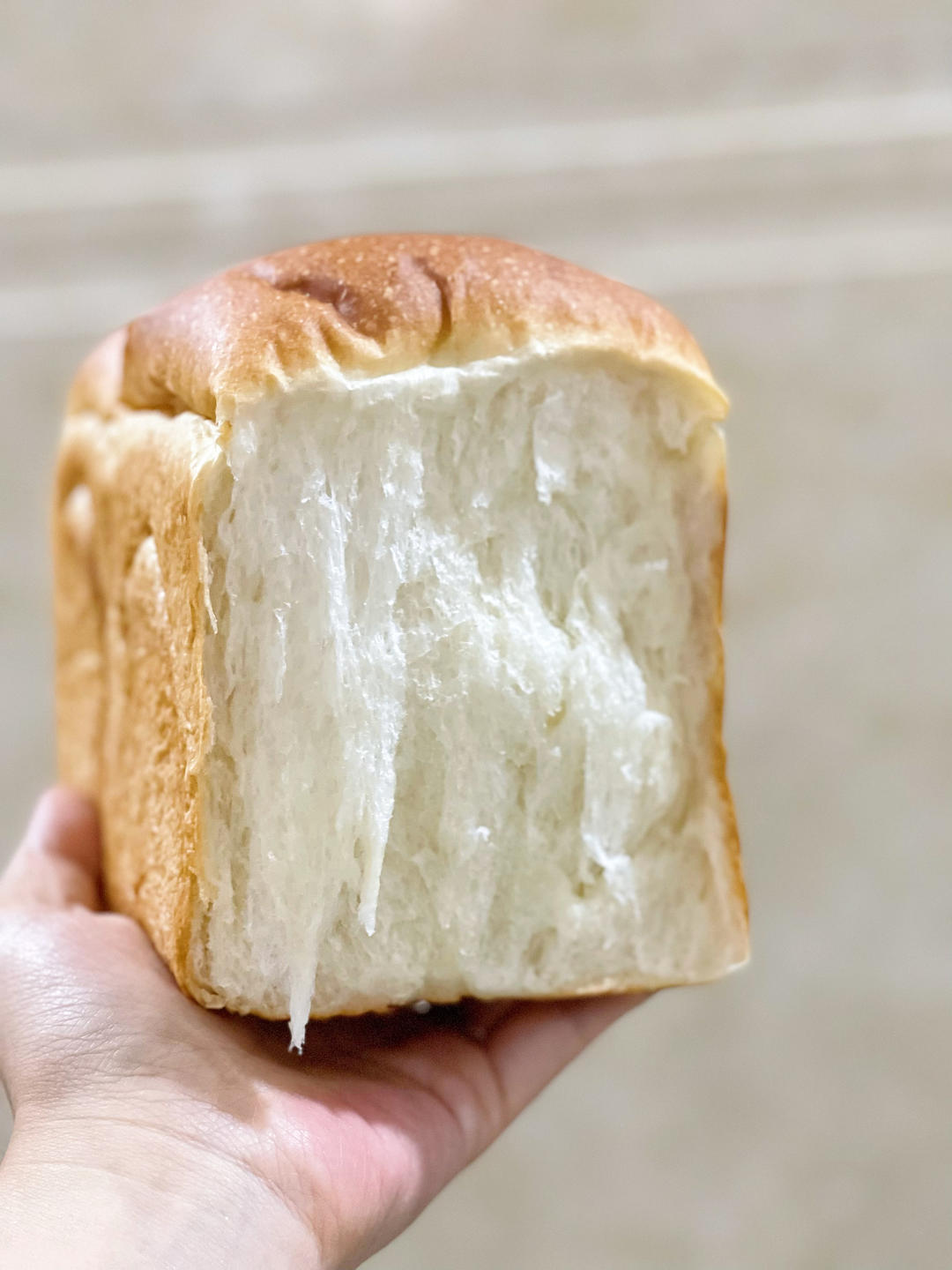 奶油吐司，鲜奶奶油嫩白吐司