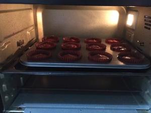 红丝绒被子蛋糕的做法 步骤9