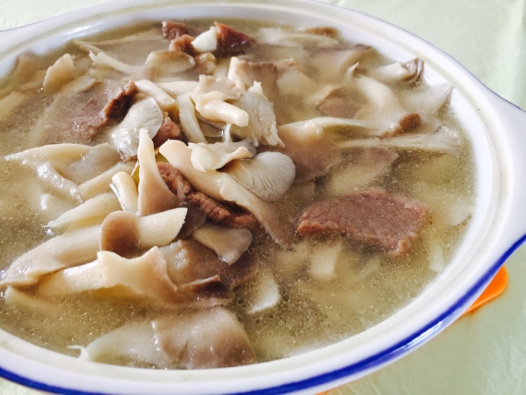 媛小仙做的冬瓜蘑菇汤