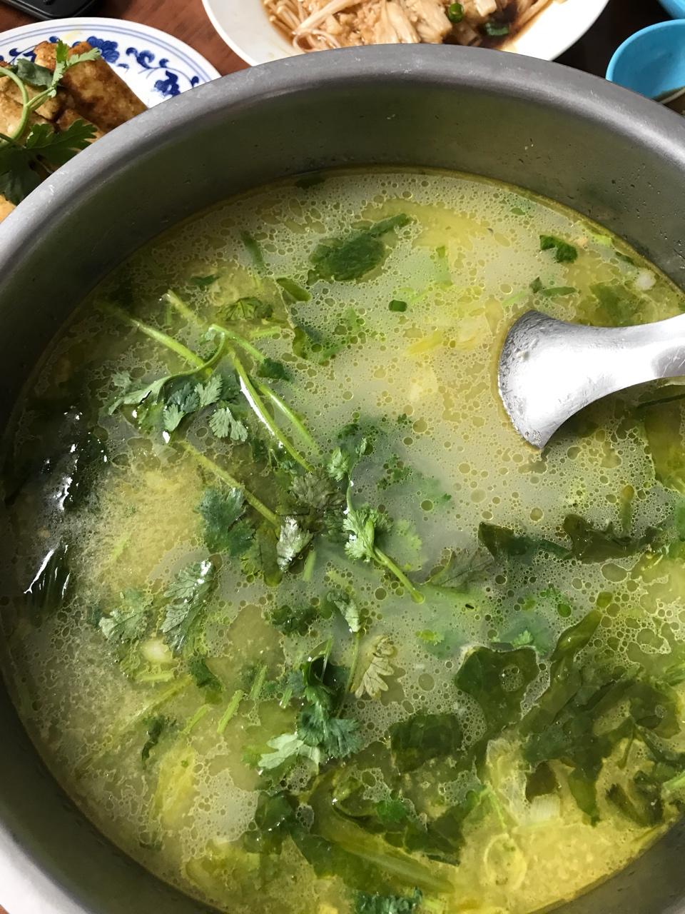 鲫鱼豆腐汤