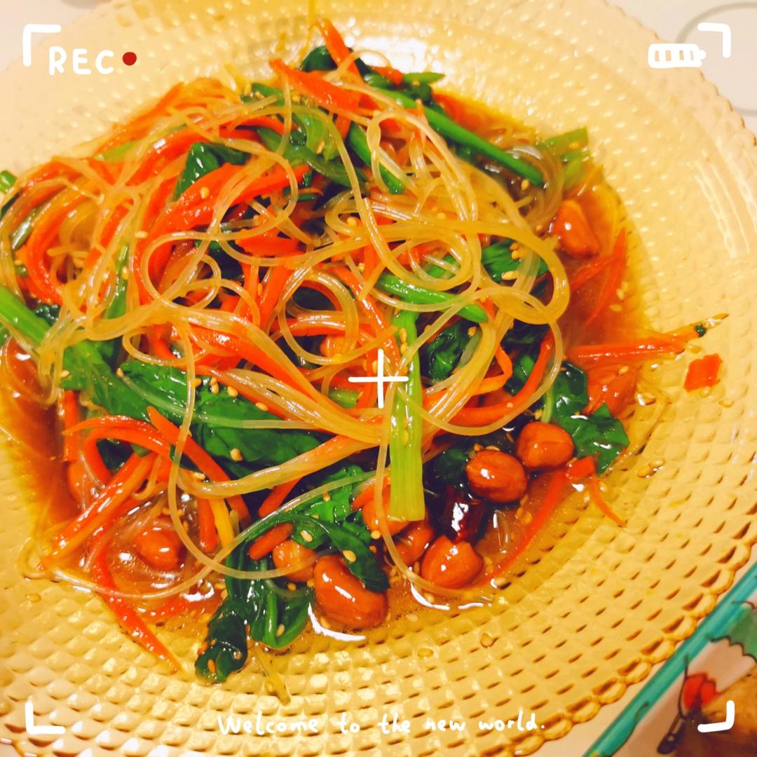 开胃爽口又营养的菠菜拌粉丝