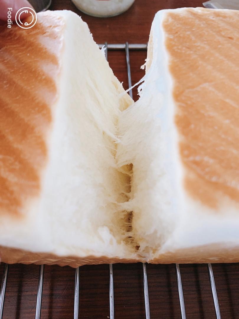 吐司，奶香手撕面包，超级香浓