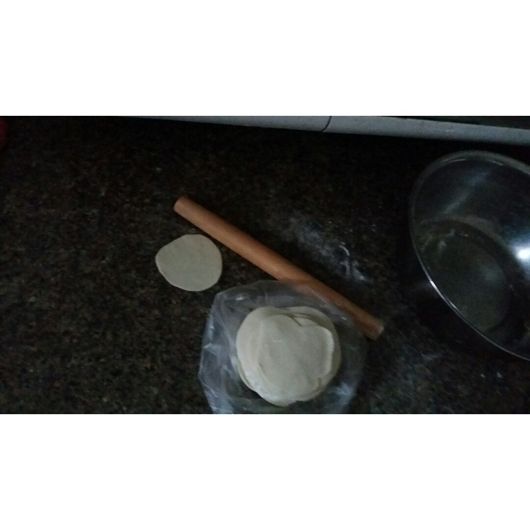 饺子皮（薄而不破版）