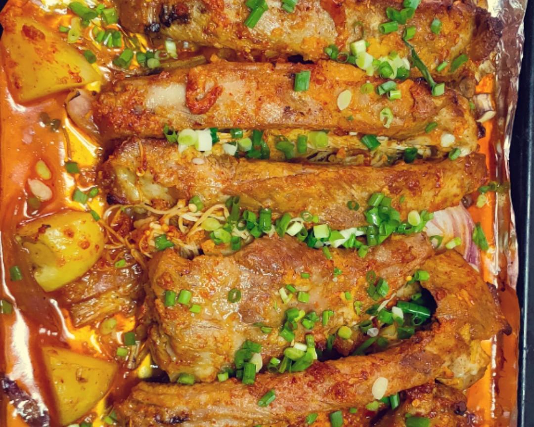 光小强的蒜蓉烤排骨的做法