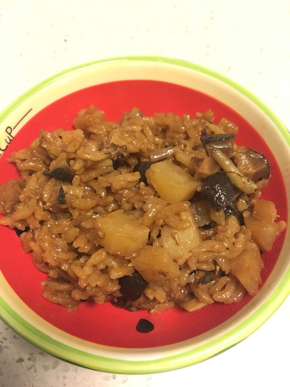 电饭煲香菇排骨焖饭