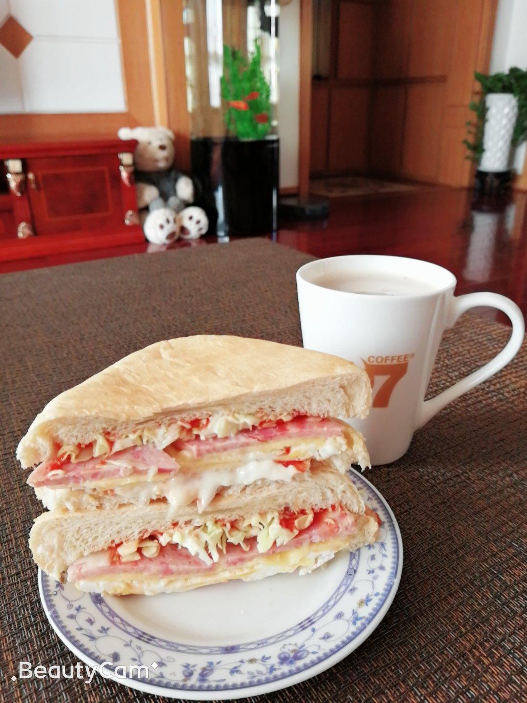 ins上超火的沼サン（沼三明治）