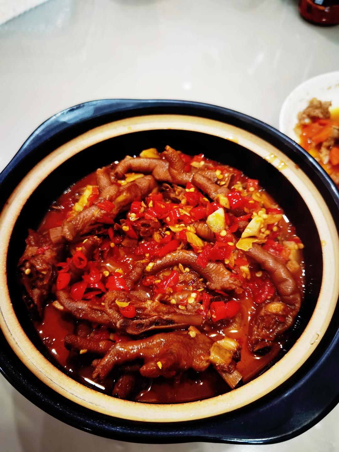 学会这道鸡爪煲就再也不用去胖哥俩排队了