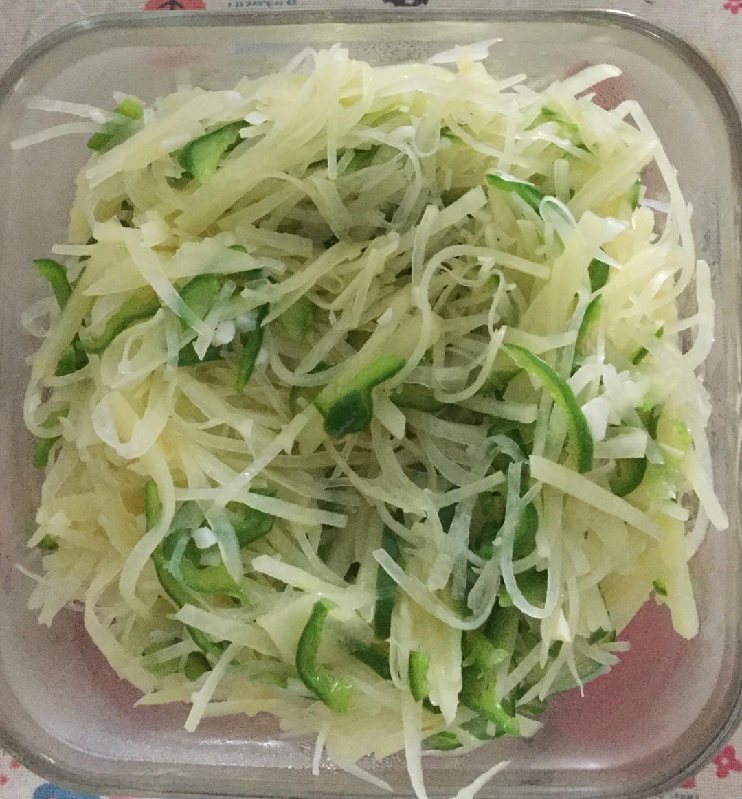 上桌抢光家常土豆丝
