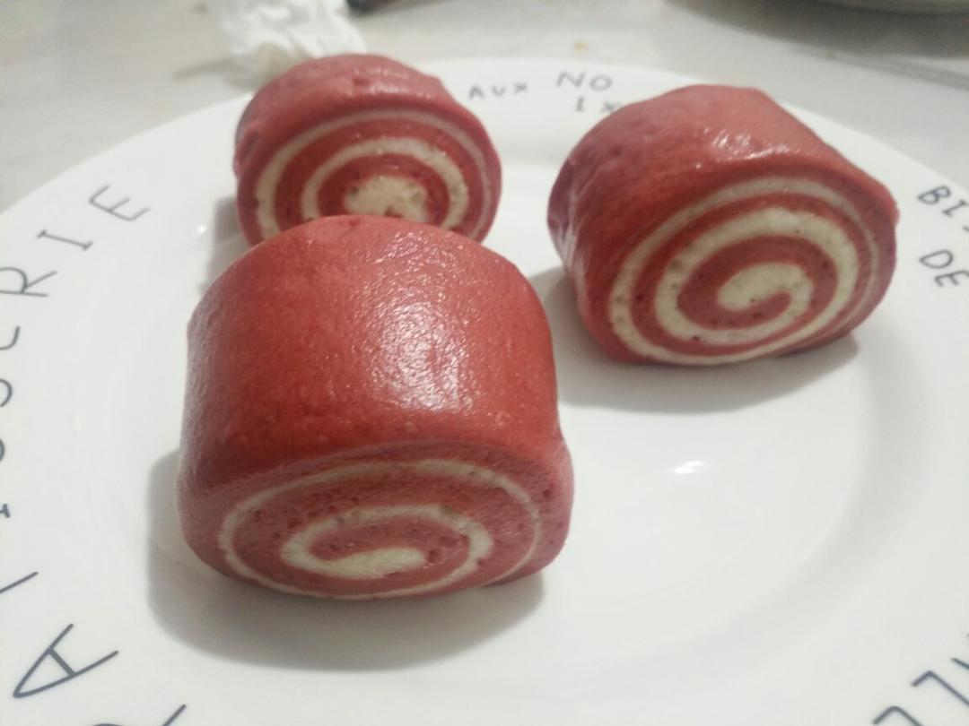 双色馒头（花朵馒头）