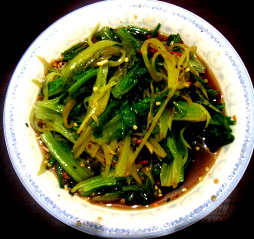 凉拌莴笋丝