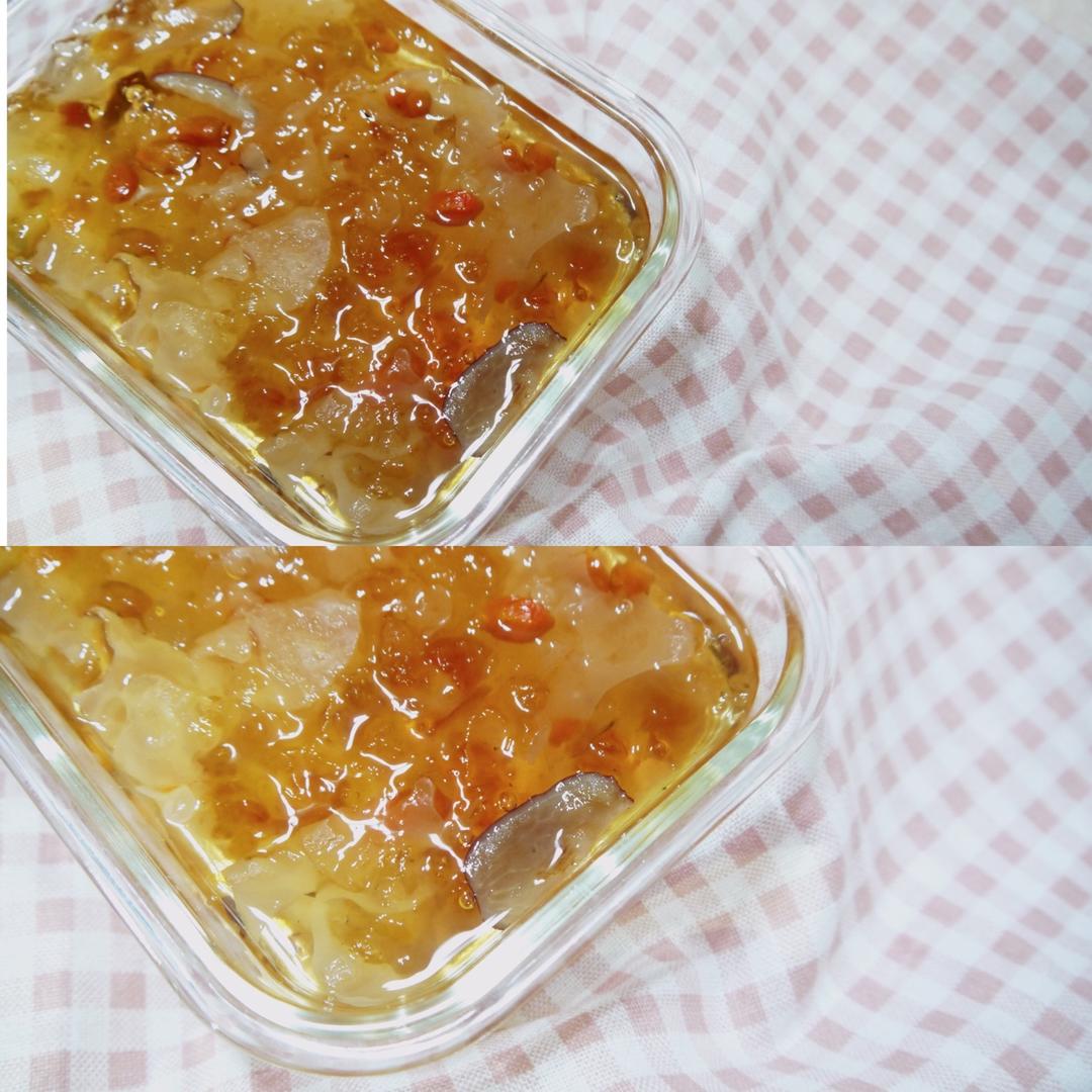 桃胶红枣银耳羹