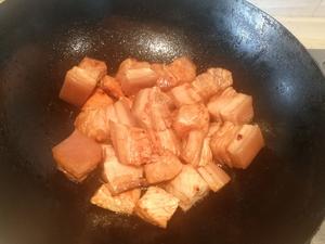 香菇红烧肉的做法 步骤2