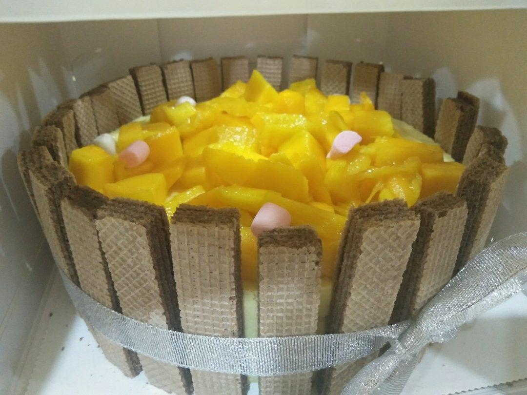 芒果夏洛特蛋糕