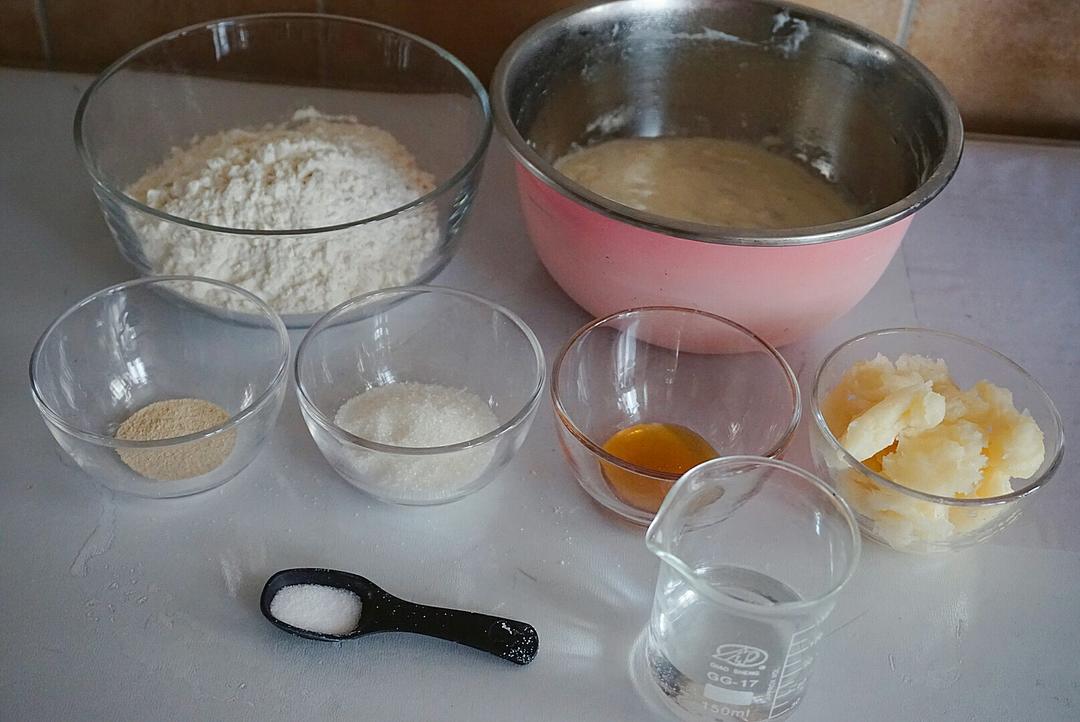 纯奶手撕吐司的做法 步骤1