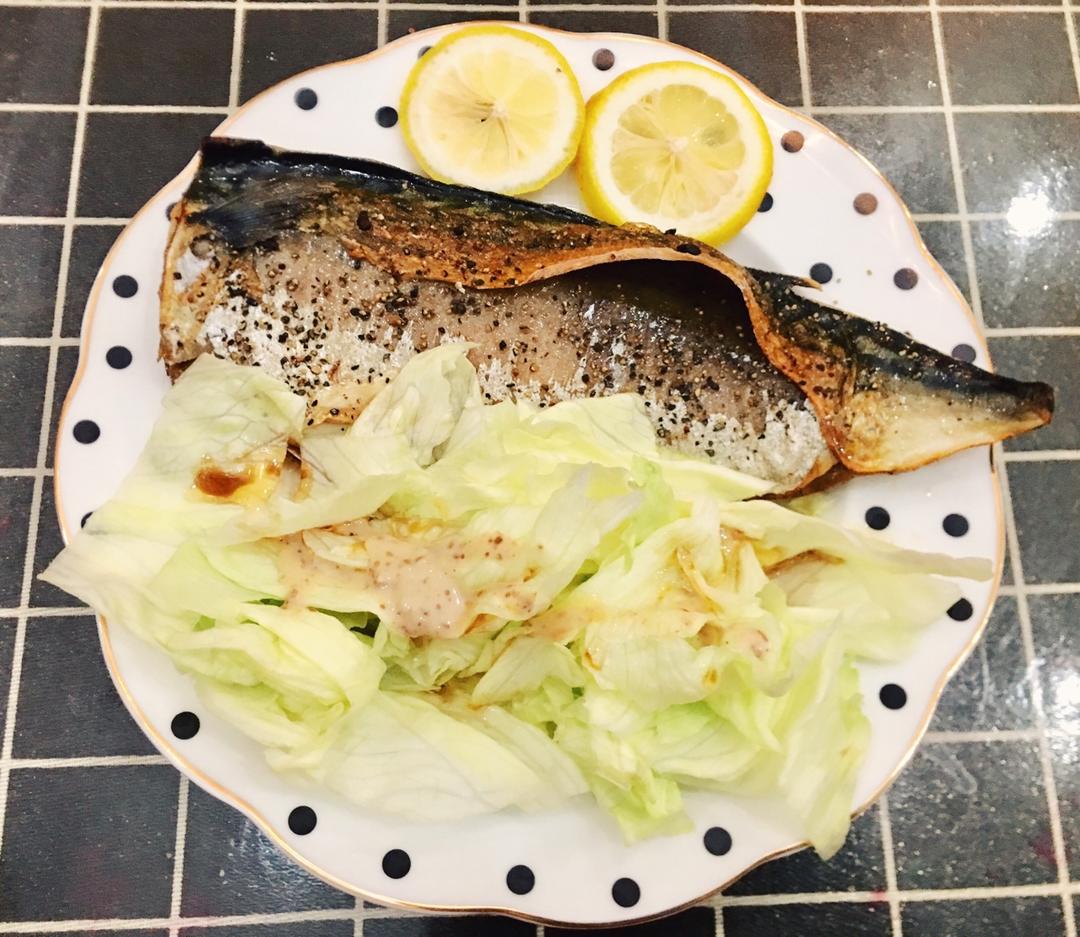 日式盐烤青花鱼