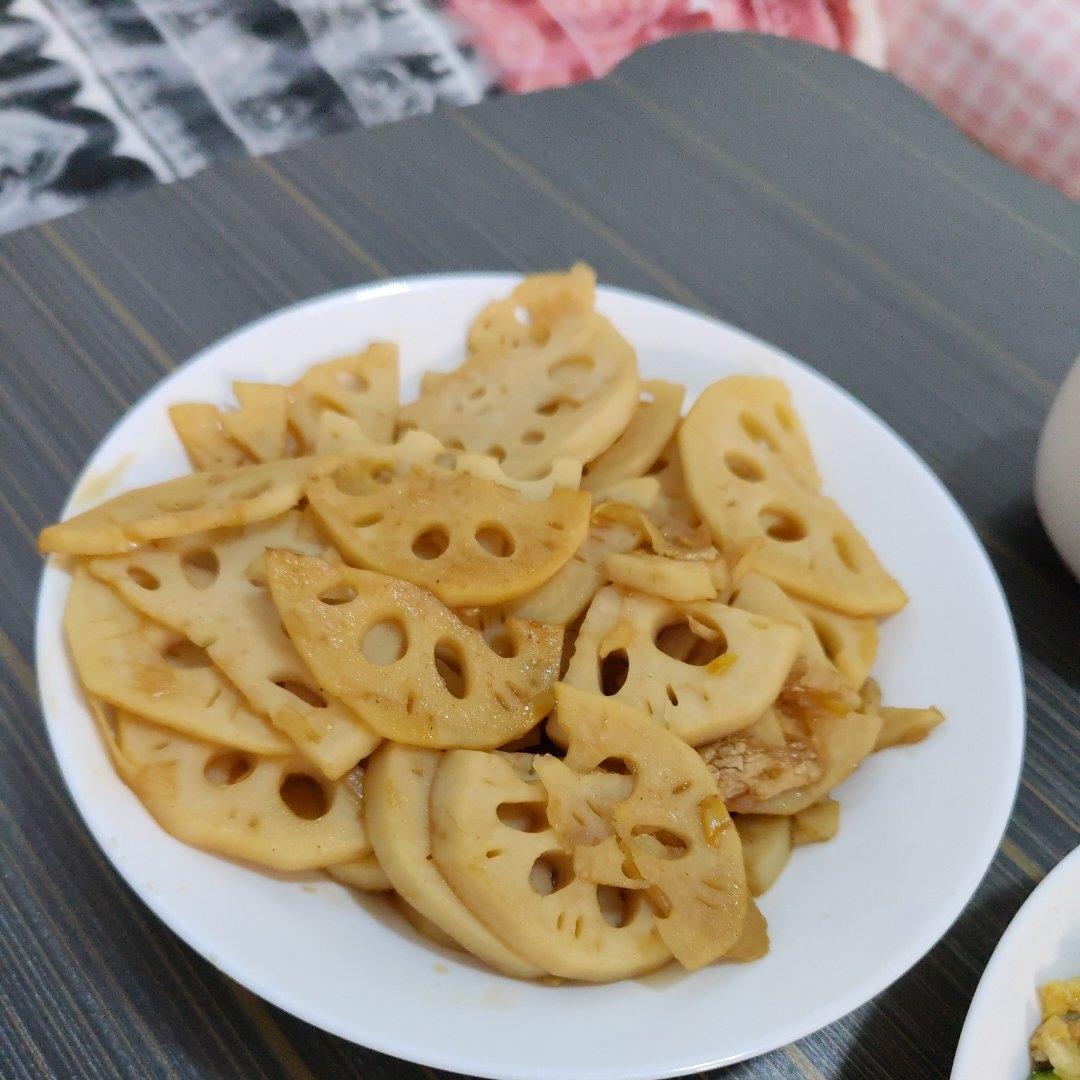 全家都爱吃的清炒藕片😋