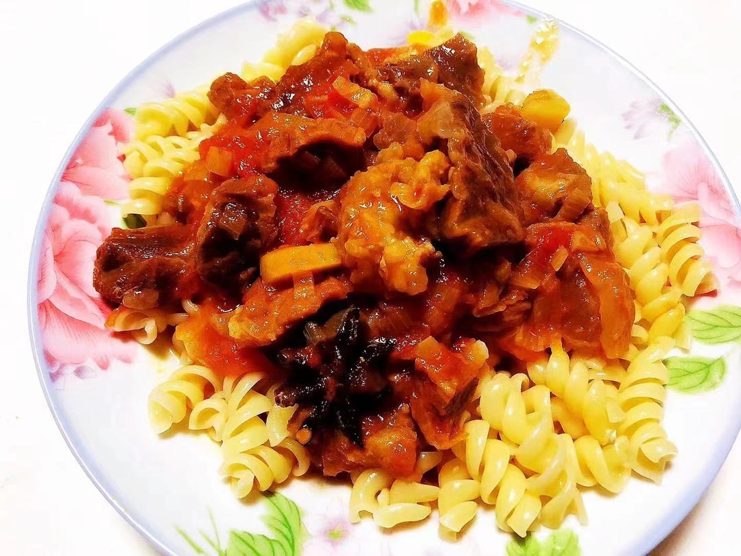 （完胜必胜客的）番茄肉酱意大利面～