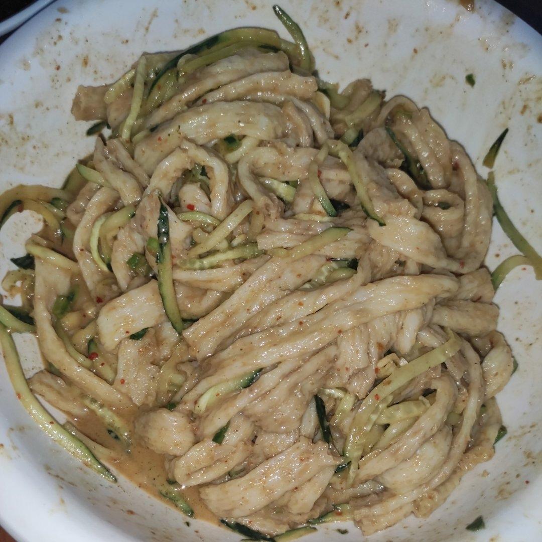 『凉』麻酱牛筋面