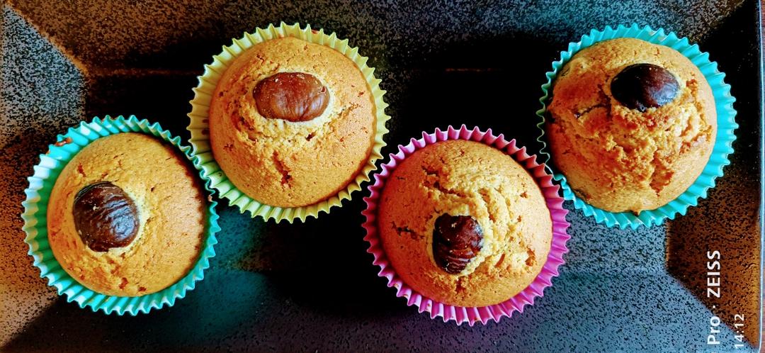 焦香粟子杯蛋糕