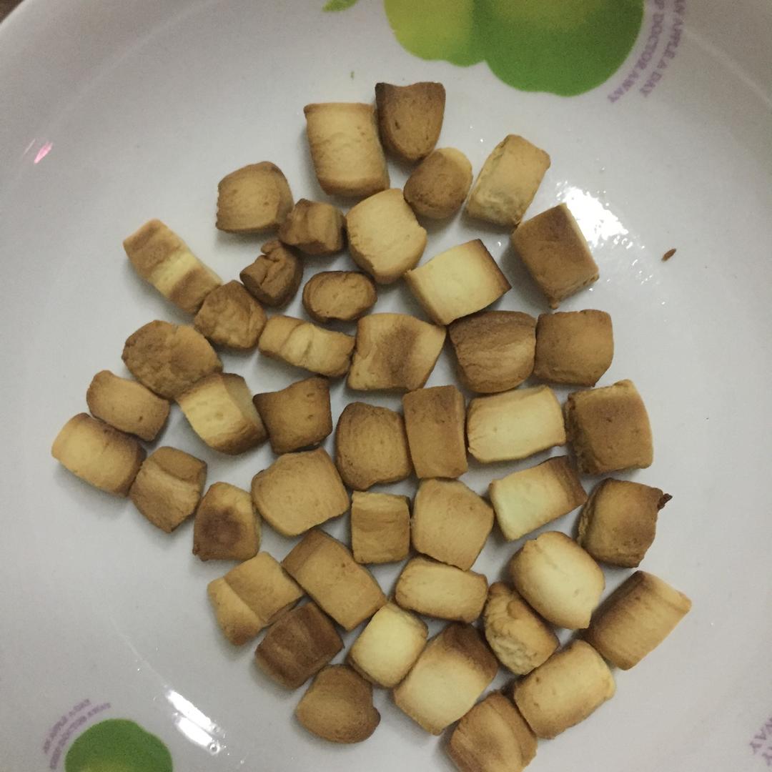 小石头饼干。