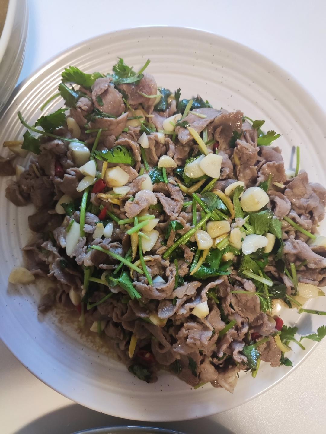 香菜牛肉