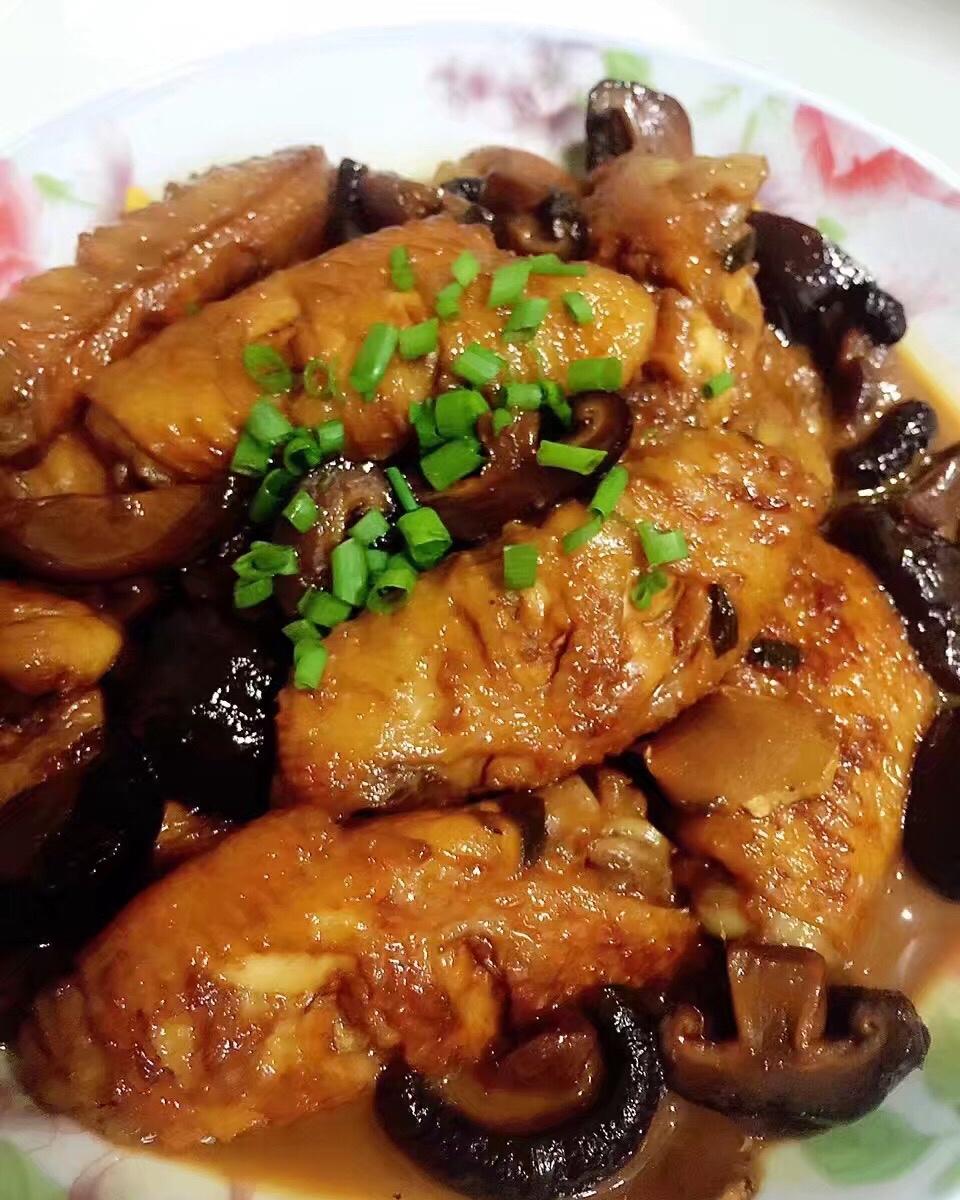 树苗妈妈little_tree做的香菇鸡翅