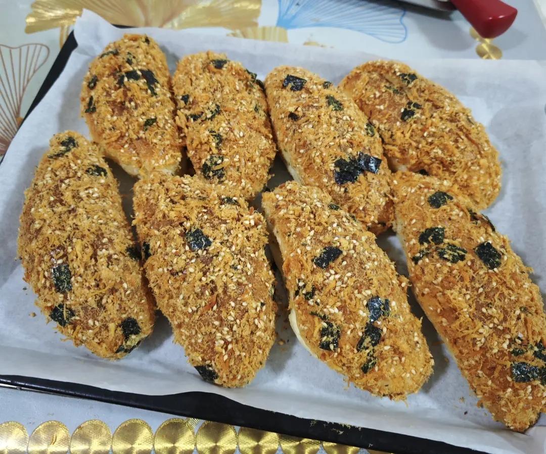 一个面团就能撑起一家店的台式面包—肉松包