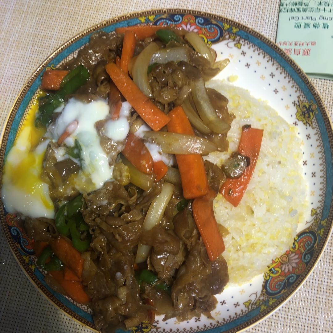 洋葱肥牛饭