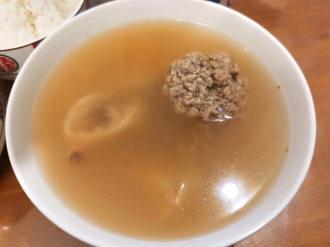 无花果苹果瘦肉汤[祛燥润肺]