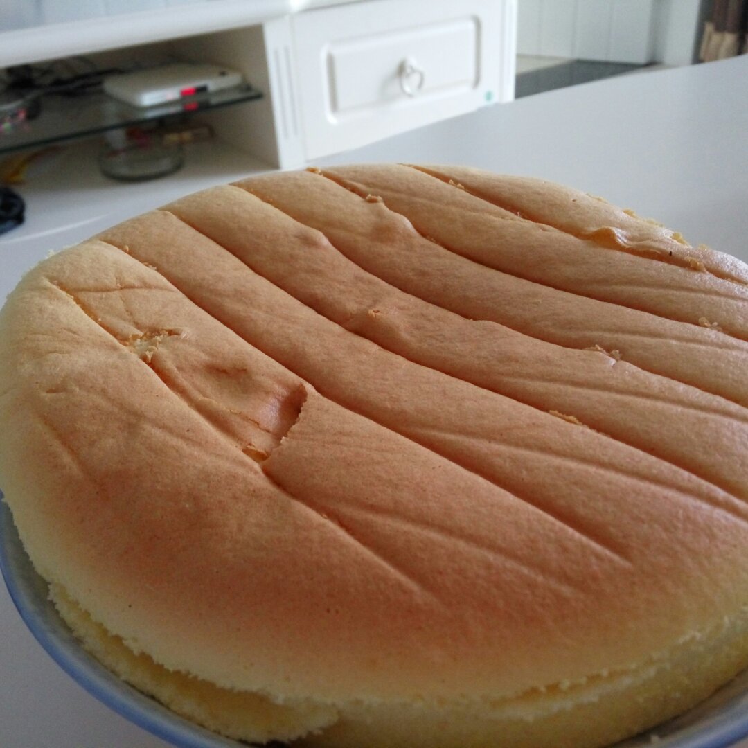 戚风柔软蛋糕( 新手一看就会:)