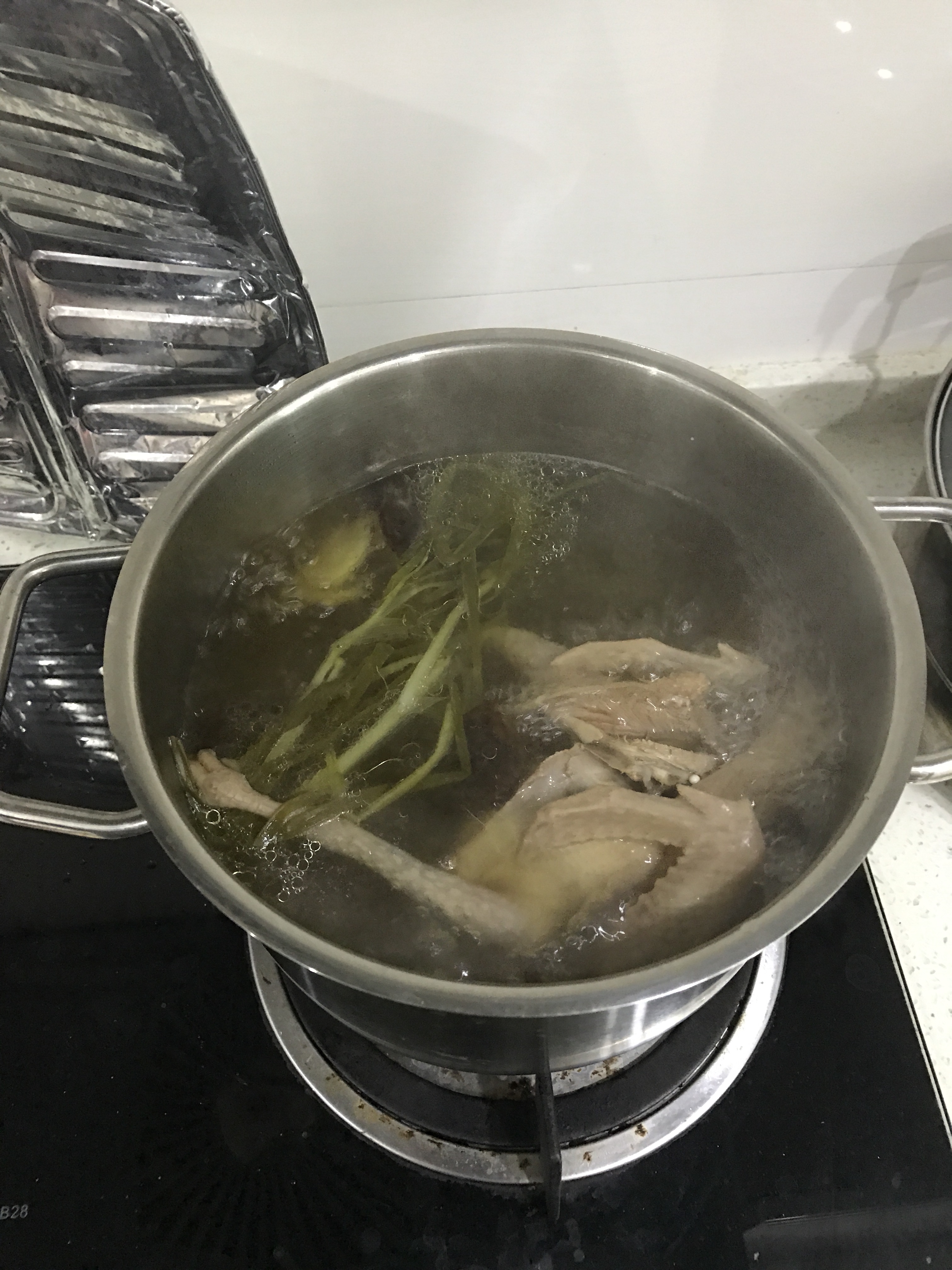 鸽子香菇汤的做法 步骤6