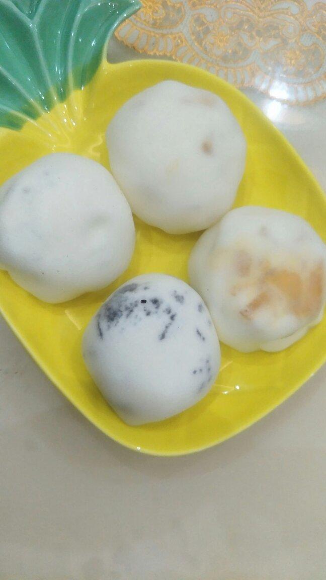 腹黑白胖子——奥利奥雪媚娘