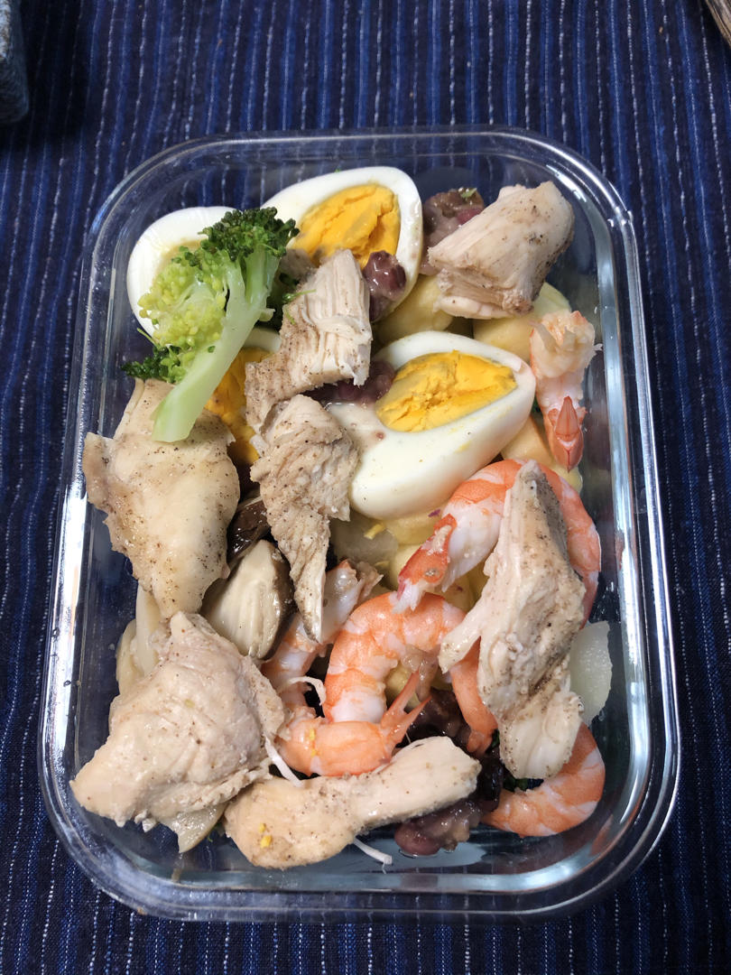 藜麦鸡胸肉沙拉|低卡路里高蛋白