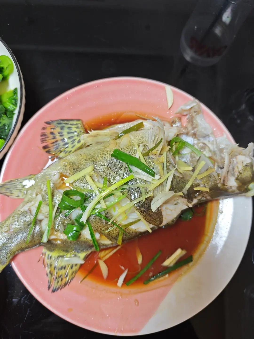 清蒸桂花鱼(鳜鱼)，适合各种清蒸鱼，超级鲜美