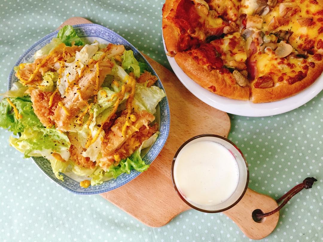 每天，叫醒我的是早餐