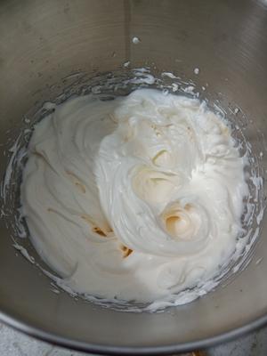 不回缩蛋香浓郁的分蛋橙香海绵蛋糕的做法 步骤3