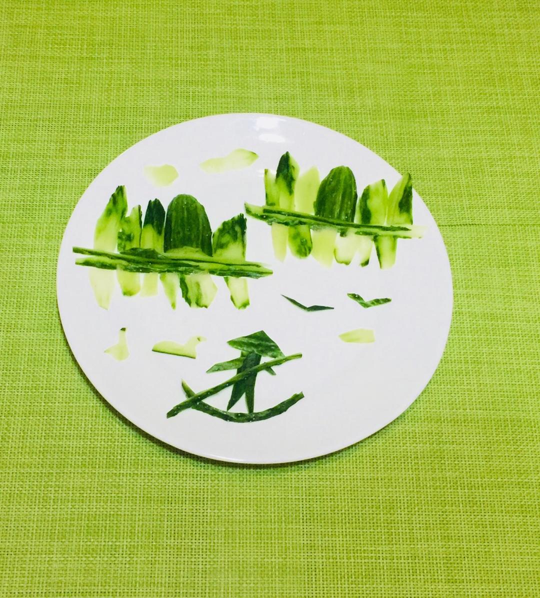 周周的素食厨房做的黄瓜山水拼盘