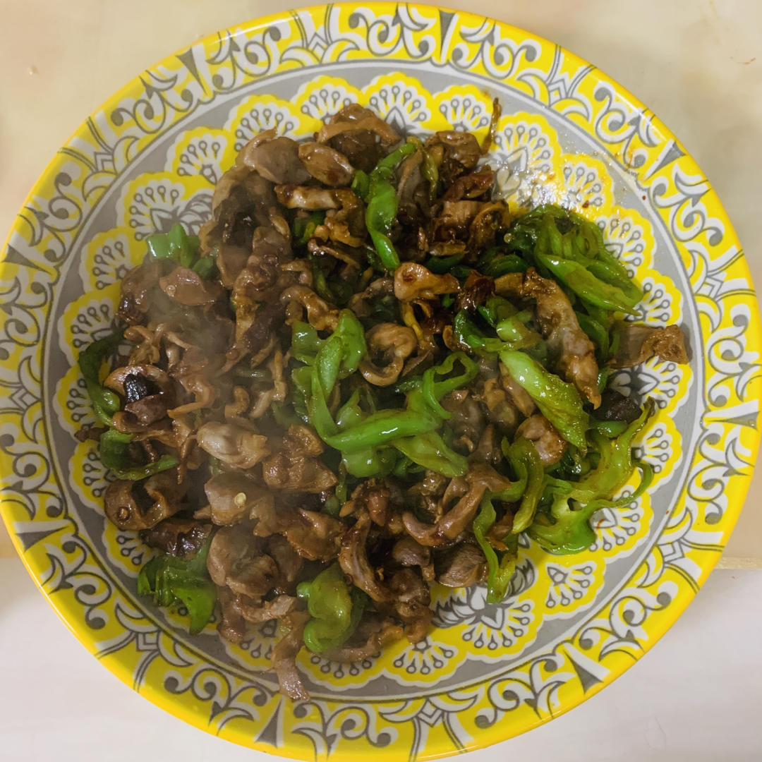 爆炒鸡胗（绝对不腥又入味）