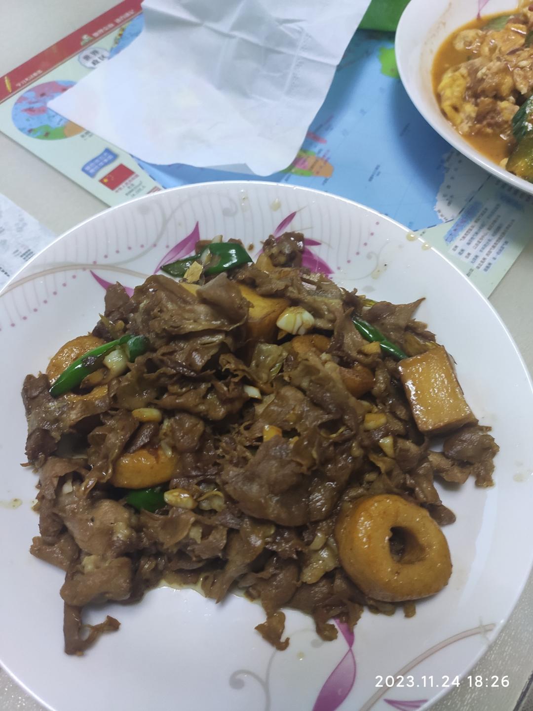 葱爆孜然羊肉卷