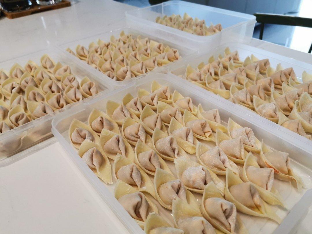 番茄海参虾仁抄手