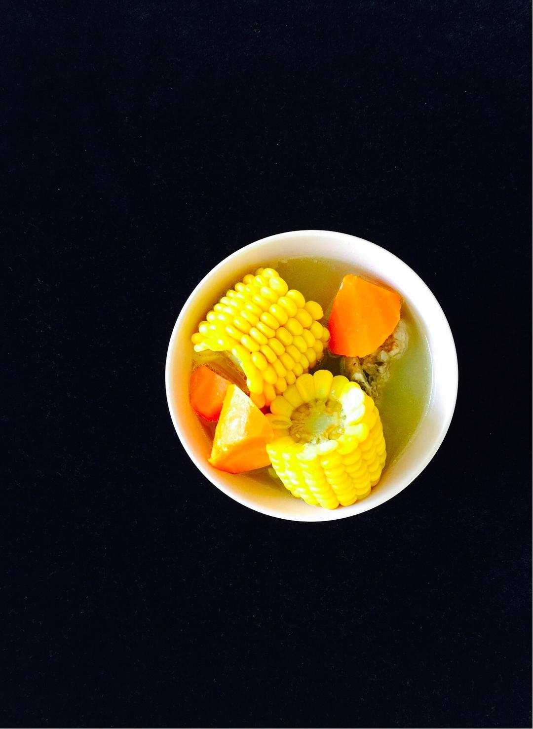 排骨玉米汤的做法