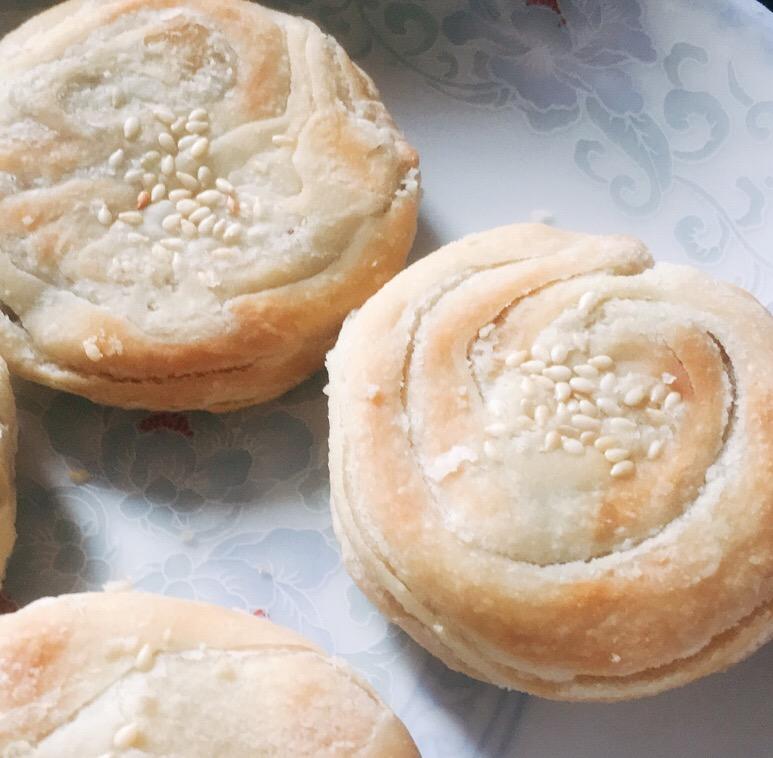酥皮绿豆饼   酥得掉渣渣