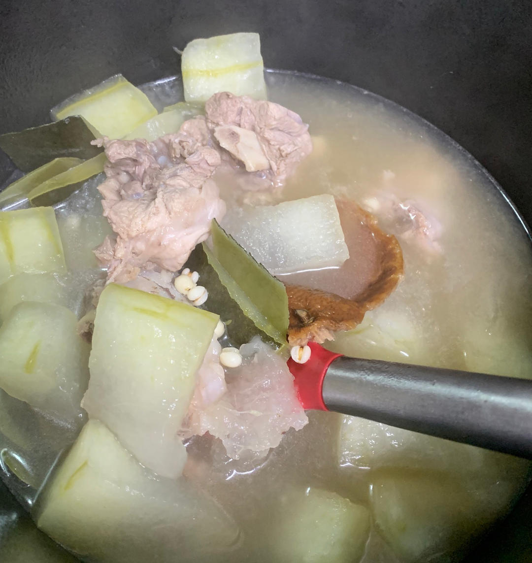 冬瓜薏米猪骨汤