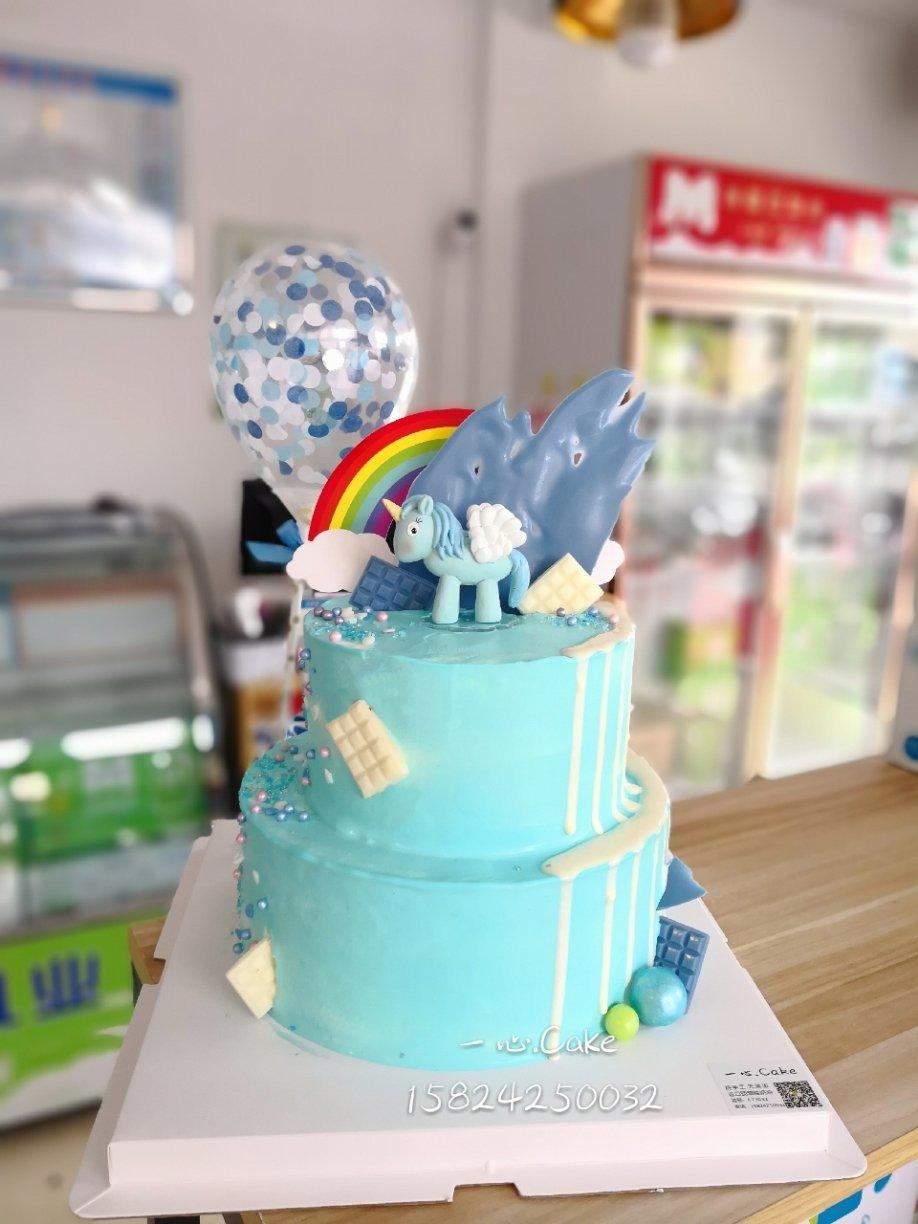 周岁双层生日蛋糕