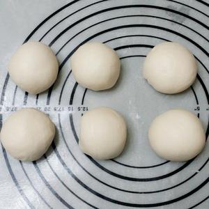 火腿肠早餐面包（一次发酵法）的做法 步骤4