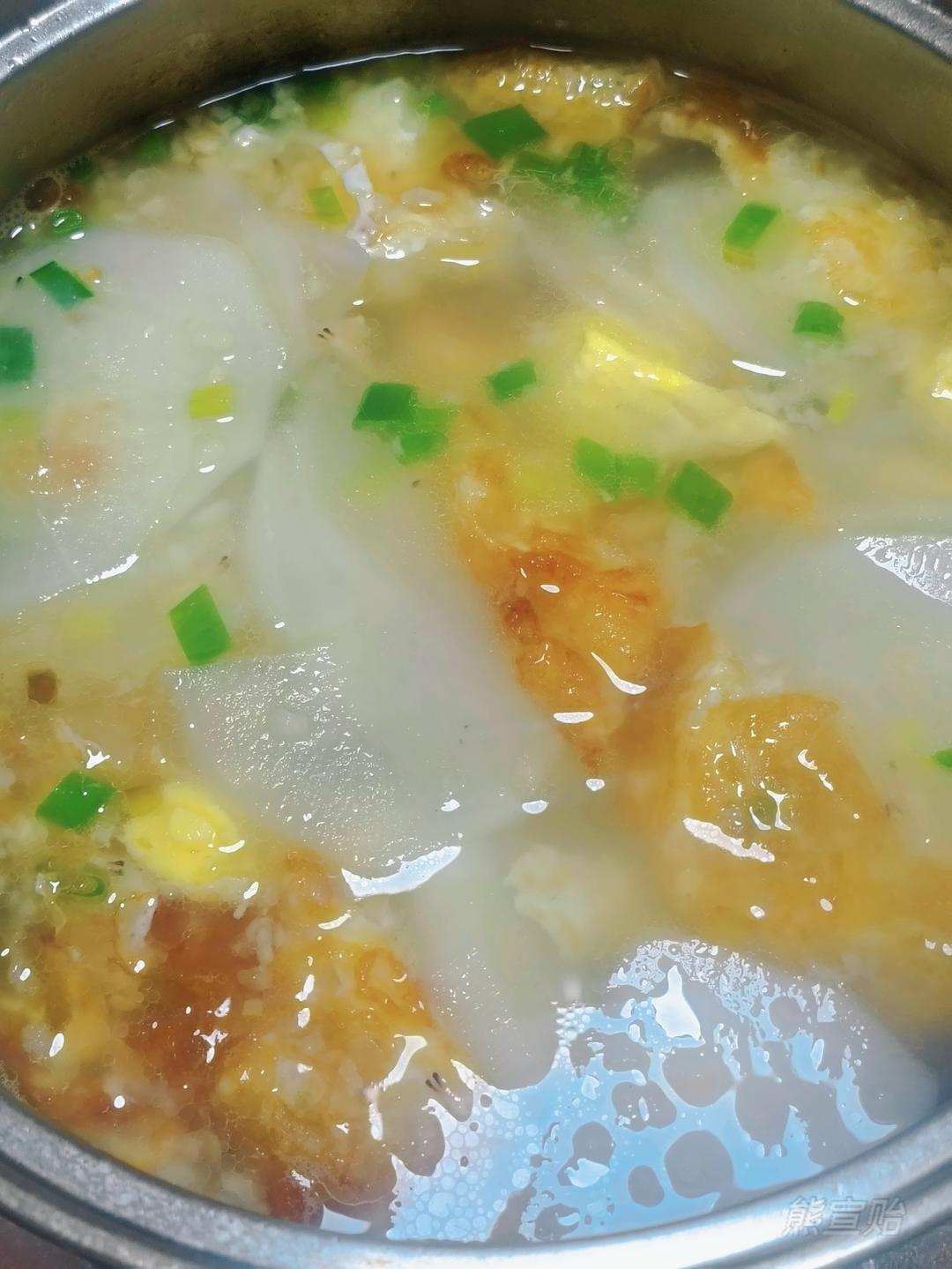 白萝卜鸡蛋汤~最适合清理冰箱剩菜的简单快手菜！