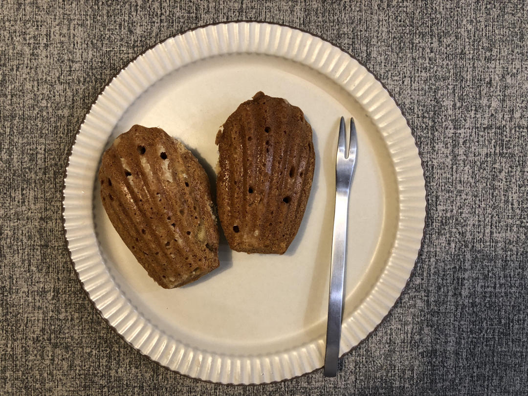 肉桂香蕉椰蓉玛德琳