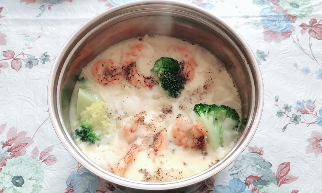 虾仁西兰花豆腐蒸蛋！爆炸好吃！
