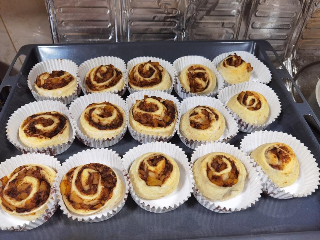 苹果核桃全麦肉桂卷     （波兰种）